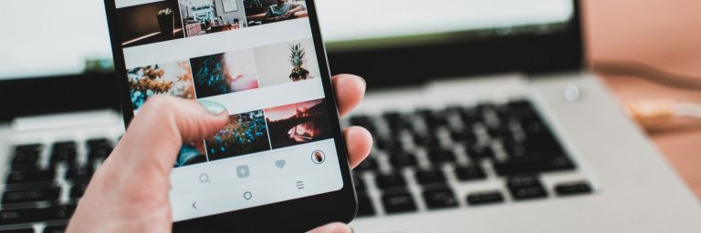 Cách Instagram kiếm tiền