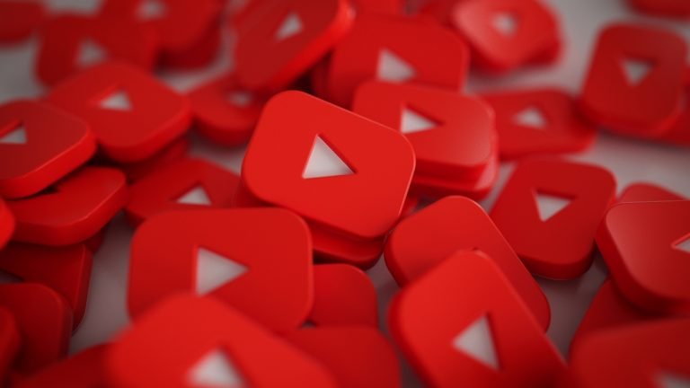30 phím tắt trên YouTube mà bạn cần biết