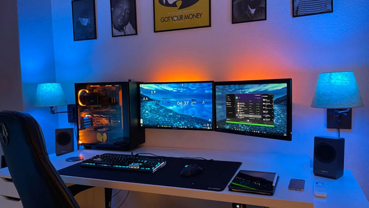 cool home workstation