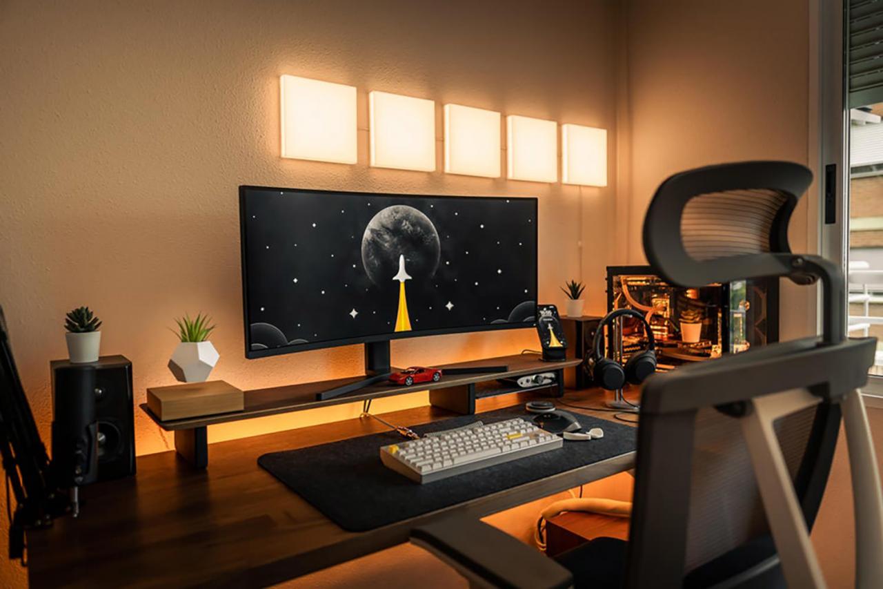 cool home workstation