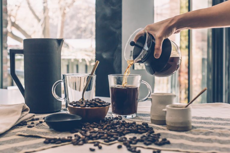 Cà phê có thể gây ra lo âu hoặc trầm cảm không?