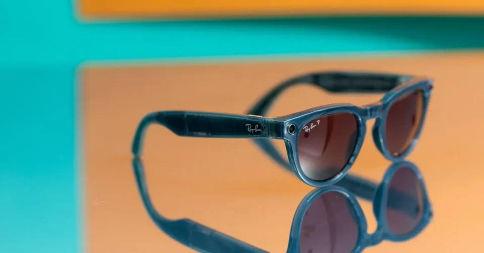 Kính thông minh Ray-Ban và những tính năng AI đột phá mới mẻ