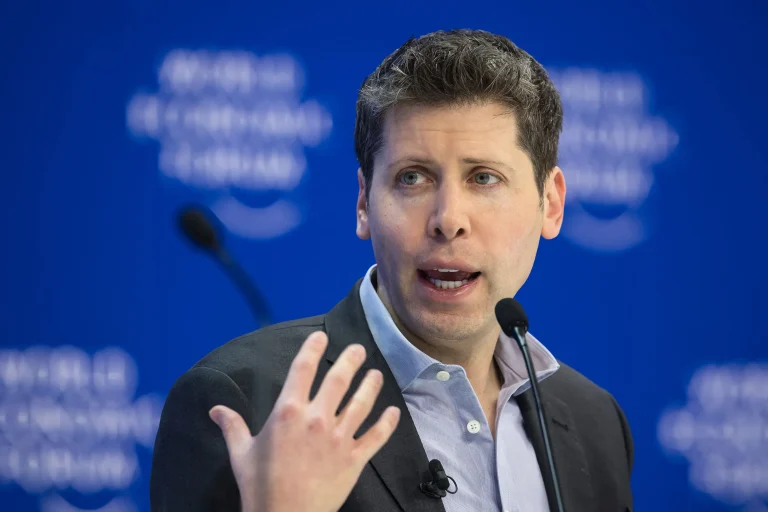 Căng thẳng giữa Sam Altman và Marc Andreessen về sự can thiệp của chính quyền Biden vào AI