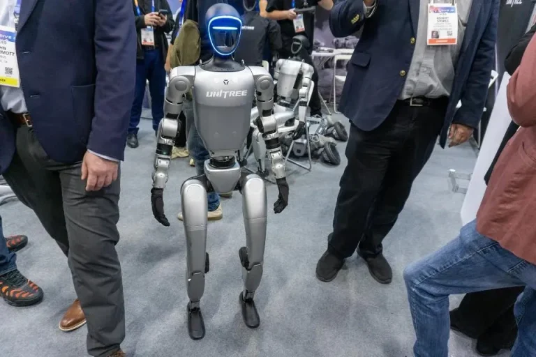Meta phát triển robot hình người hỗ trợ việc nhà