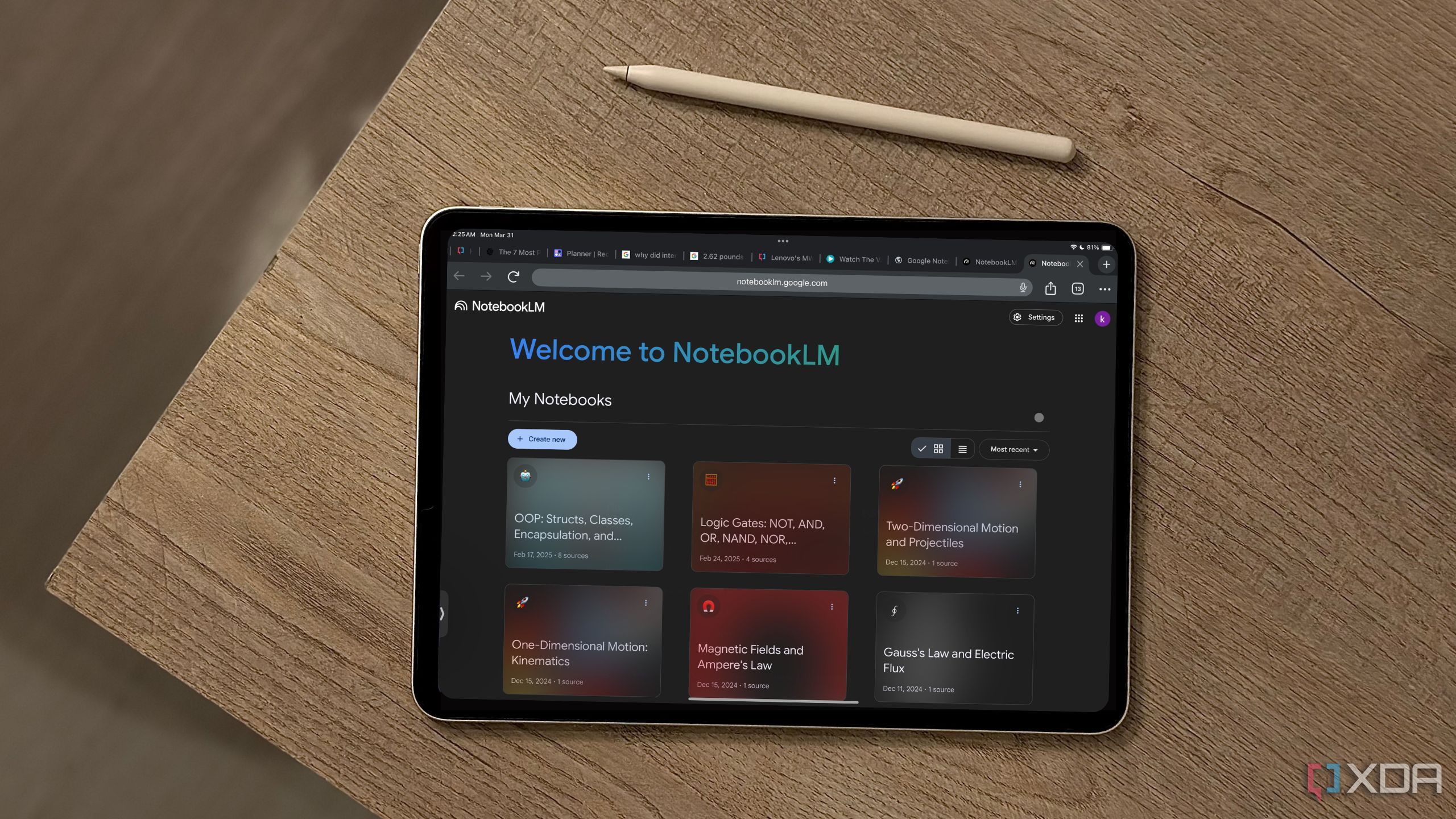 NotebookLM của Google: Tính năng Audio Overview và giọng nói bí ẩn thứ ba 1 NotebookLM notebook displayed on an iPad next to a Apple Pencil
