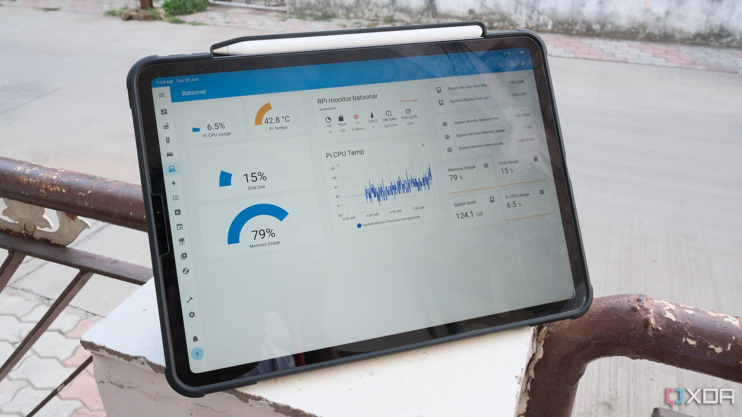 Kinh nghiệm sử dụng Home Assistant để chia sẻ danh sách mua sắm 3 Photo of Home Assistant app in a tablet showing Raspberry Pi System health